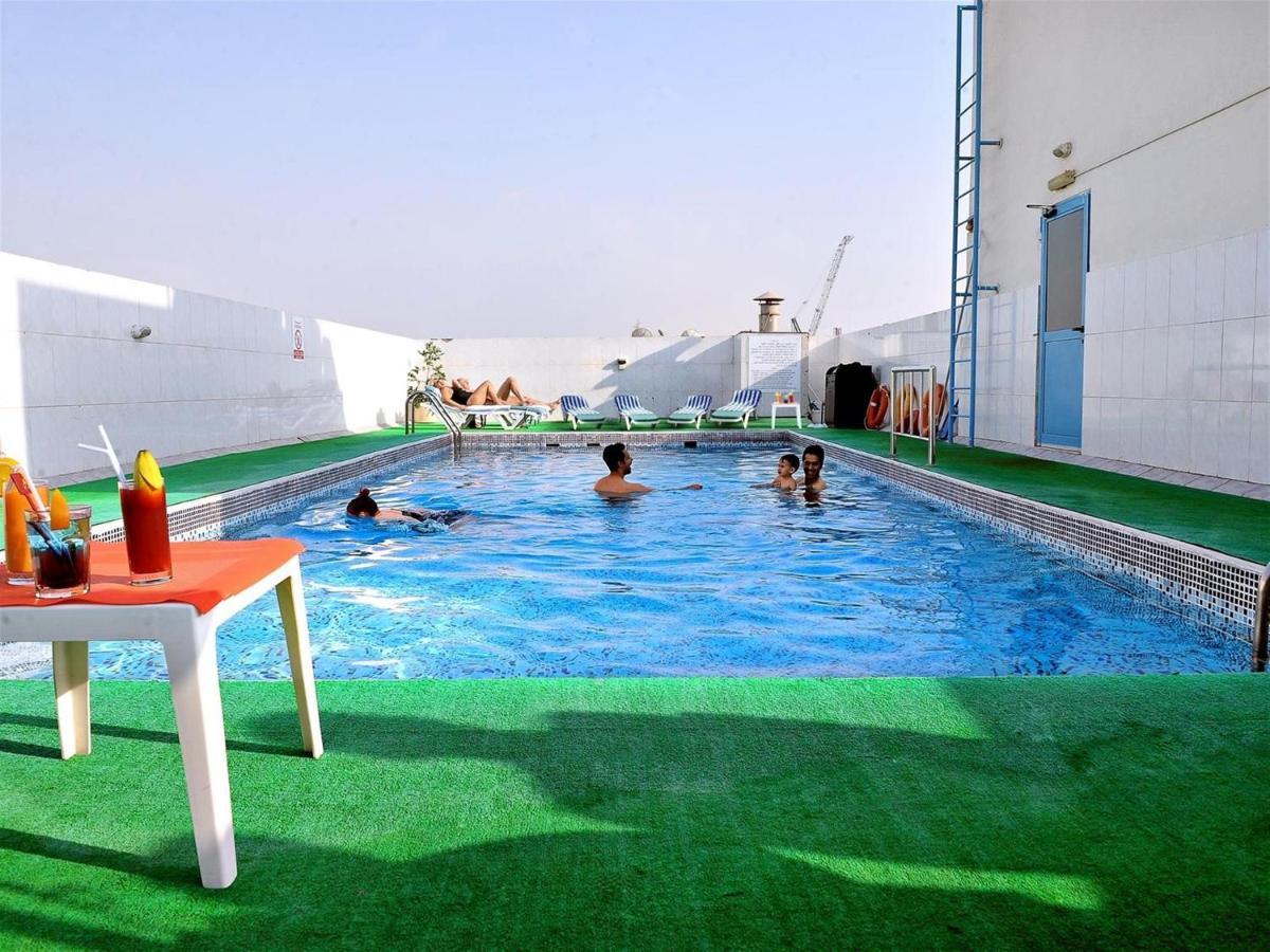 Signature Inn Hotel Deira Dubai Esterno foto