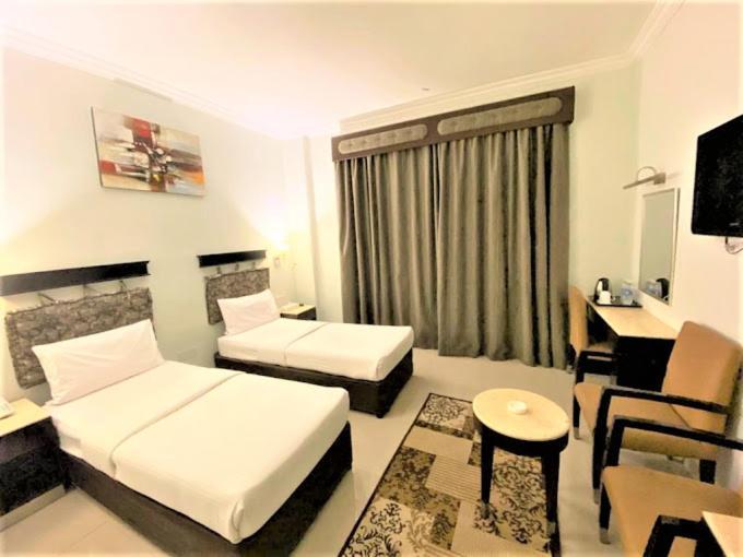 Signature Inn Hotel Deira Dubai Esterno foto